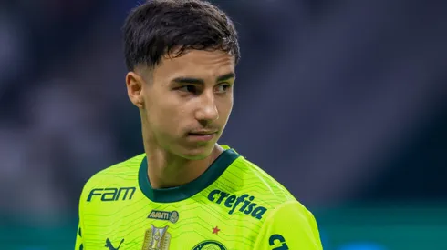 Vitor Reis jogador do Palmeiras durante partida contra o Bahia. Foto: Marcello Zambrana/AGIF