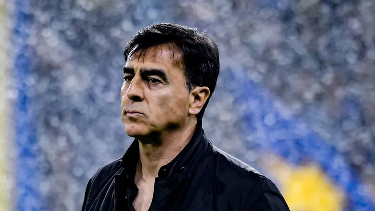 Técnico Gustavo Quinteros - (Photo by Marcelo Endelli/Getty Images)