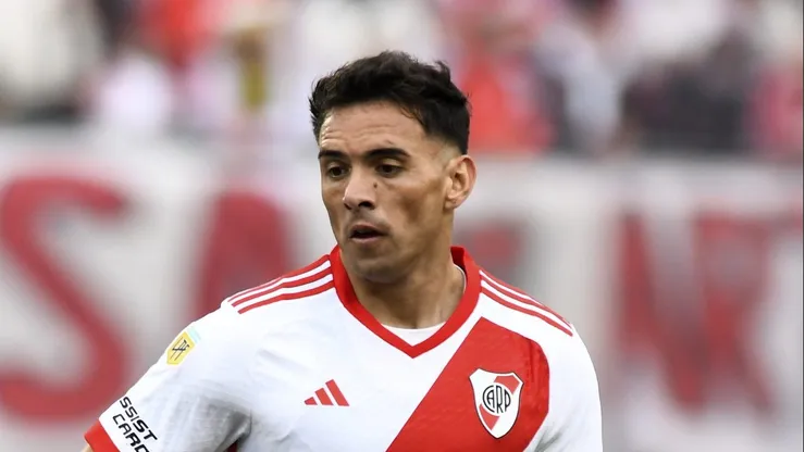 Enzo atuando pelo River Plate.
