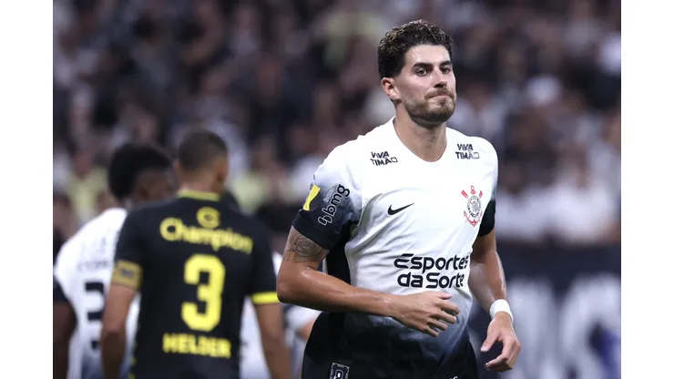 Pedro Raul ainda pode deixar o Corinthians nesta janela. Foto: Marcello Zambrana/AGIF