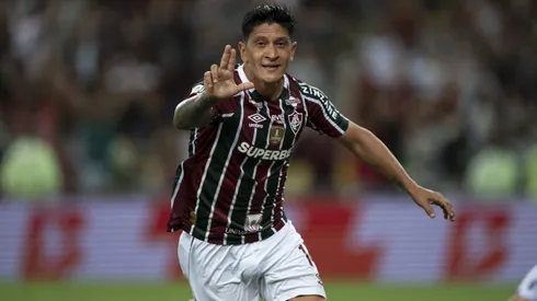 German Cano jogador do Fluminense comemora seu gol durante partida contra o Fortaleza. Foto: Jorge Rodrigues/AGIF