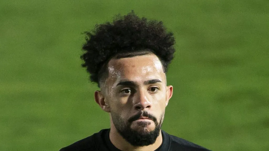 Foto: Diogo Reis/AGIF – Meia brasileiro não deve virar reforço do Verdão.