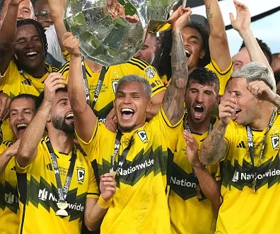 Cucho Hernández, atacante do Columbus