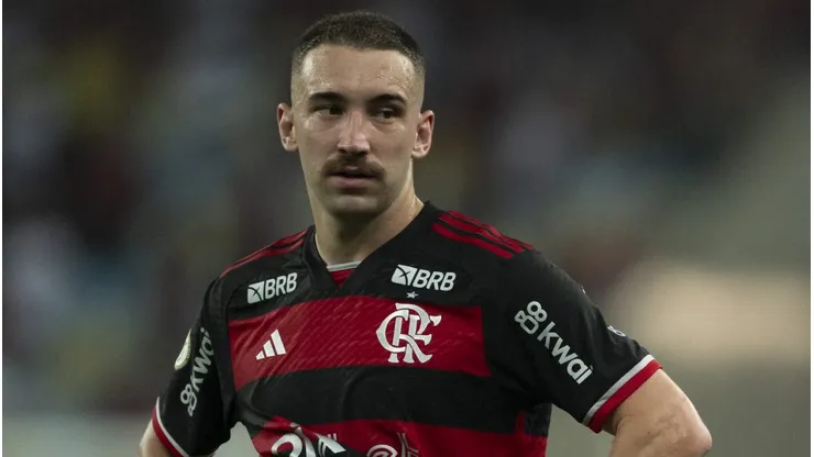 Léo Ortiz jogador do Flamengo durante partida contra o Vasco. Foto: Jorge Rodrigues/AGIF