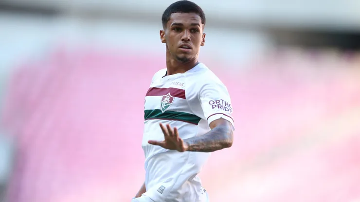 Riquelme Felipe é destaque em empate do Fluminense na estreia do Cariocão
