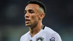 Marçal diz que a imprensa trata mal o Botafogo e lembra do episódio da "pipocada"