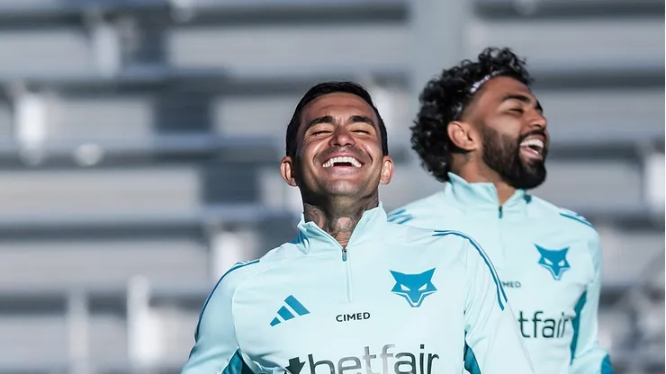 Dudu e Gabigol em treino do Cruzeiro - Foto: Gustavo Aleixo/Cruzeiro