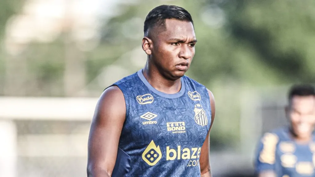 Morelos não deve voltar ao Santos - Foto: Reinaldo Campos/AGIF.