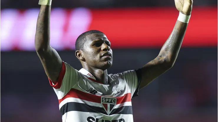Arboleda se reuniu com a diretoria.