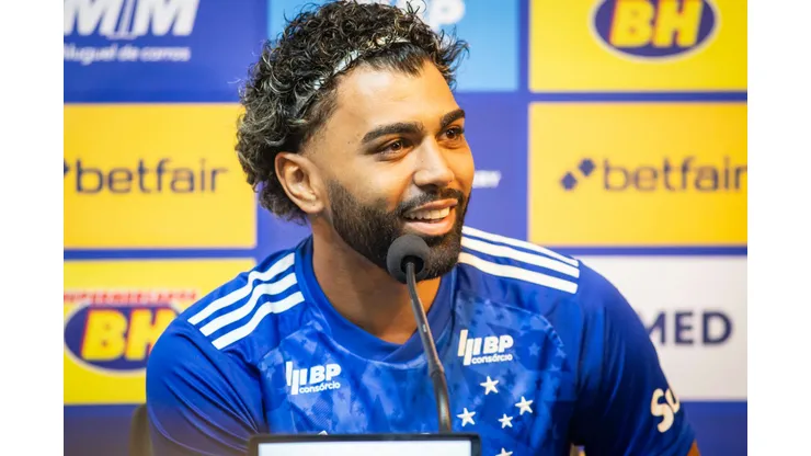 CRUZEIRO, APRESENTACAO GABIGOL - Gabigol durante sua apresentacao oficial como jogador do Cruzeiro em coletiva de imprensa realizada no Mineirao. Foto: Fernando Moreno/AGIF