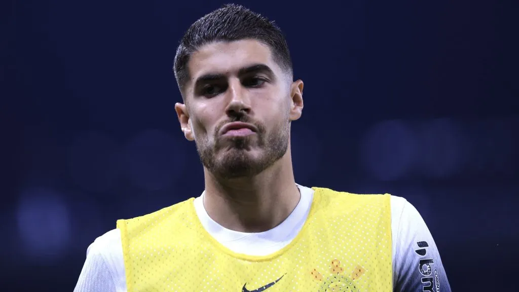 Pedro Raul pelo Corinthians em 2024