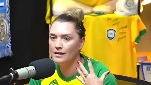 Ana Thaís criticou o ex-jogador do Palestra.
