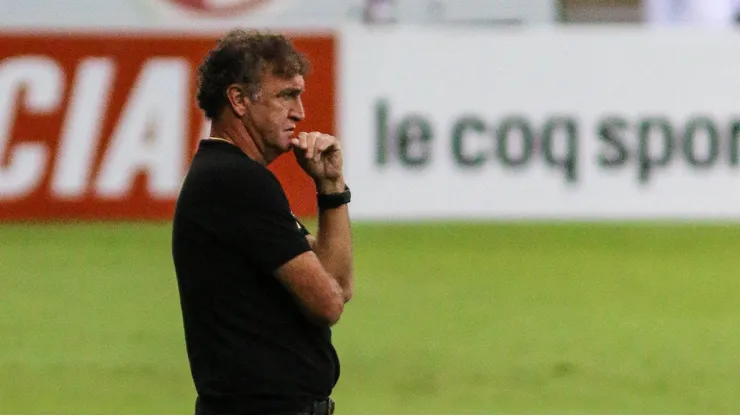 Cuca, novo técnico do Atlético-MG visitou o CT durante o treino da equipe feminina do Galo e surpreendeu a todos