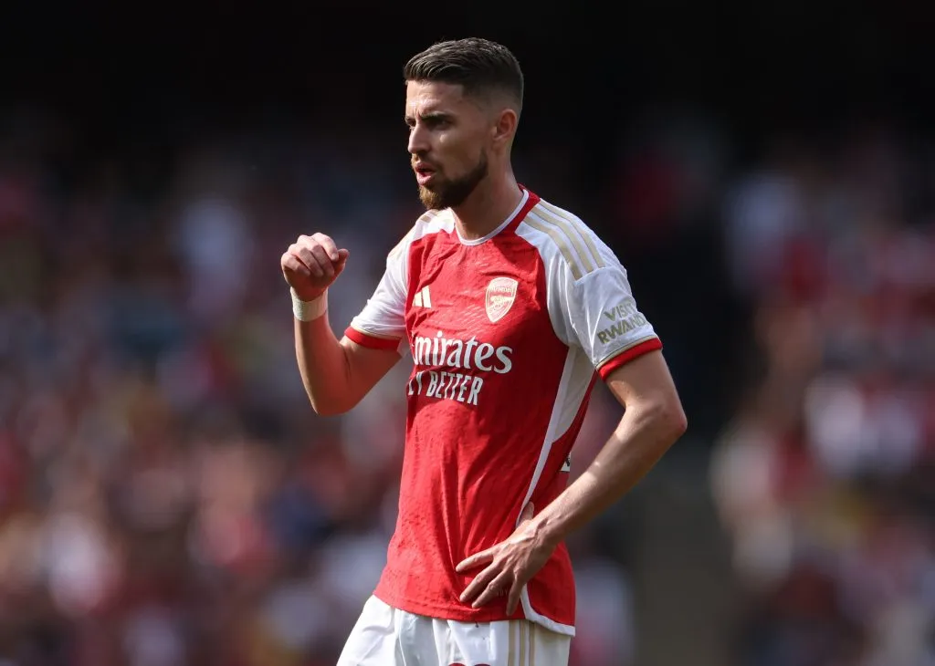 No Arsenal, Jorginho não consegue repetir o mesmo desempenho do Chelsea. Photo by Catherine Ivill/Getty Images 