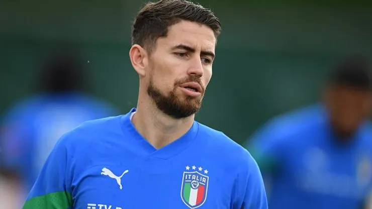 Jorginho durante treinamento pela Seleção Italiana, em 2022. Foto: Claudio Villa