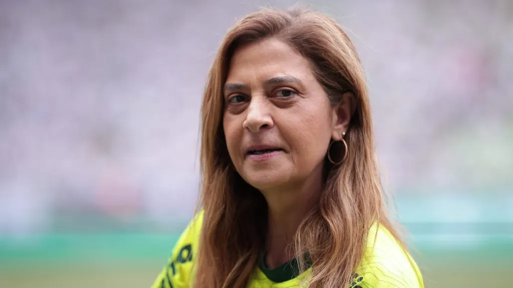 Leila vê Casares rebater declaração polêmica