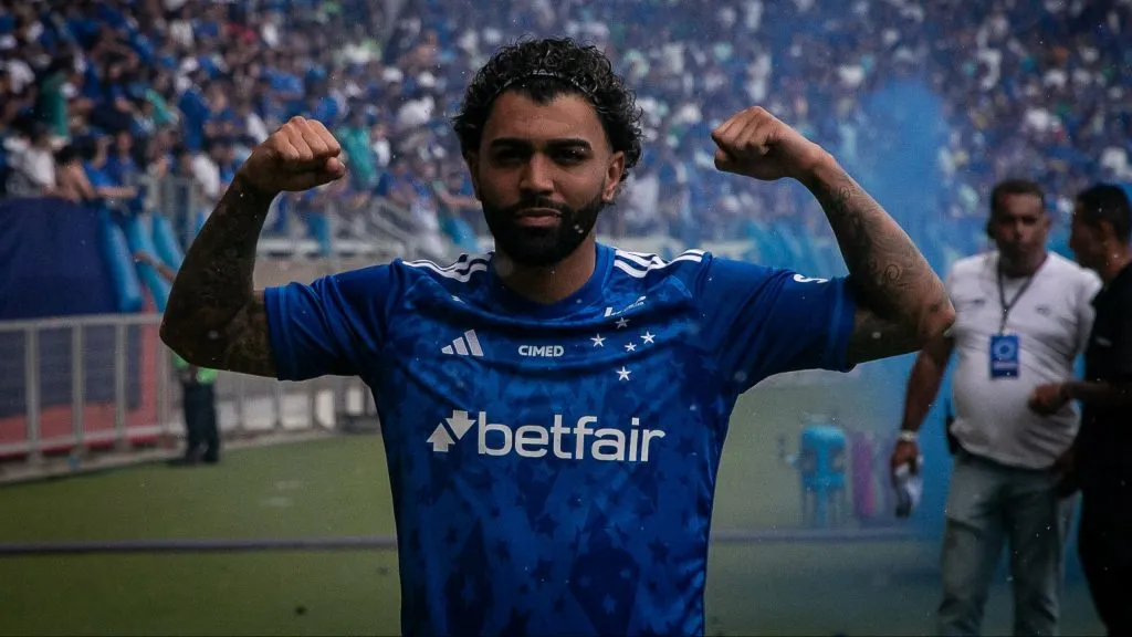Gabigol ainda se mantém ligado ao Flamengo – Foto: Fernando Moreno/AGIF