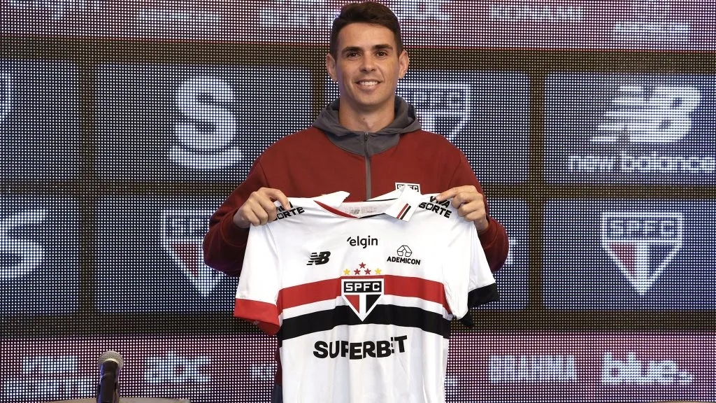 Oscar no São Paulo - Foto: Rubens Chiri / saopaulofc
