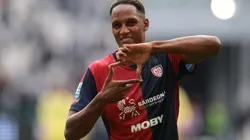 Mina atuando contra a Juventus em outubro.