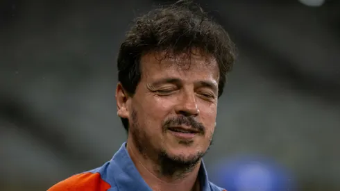 Fernando Diniz abriu o jogo sobre permanência de Matheus Pereira e as declarações de Leila Pereira - Foto: Fernando Moreno/AGIF