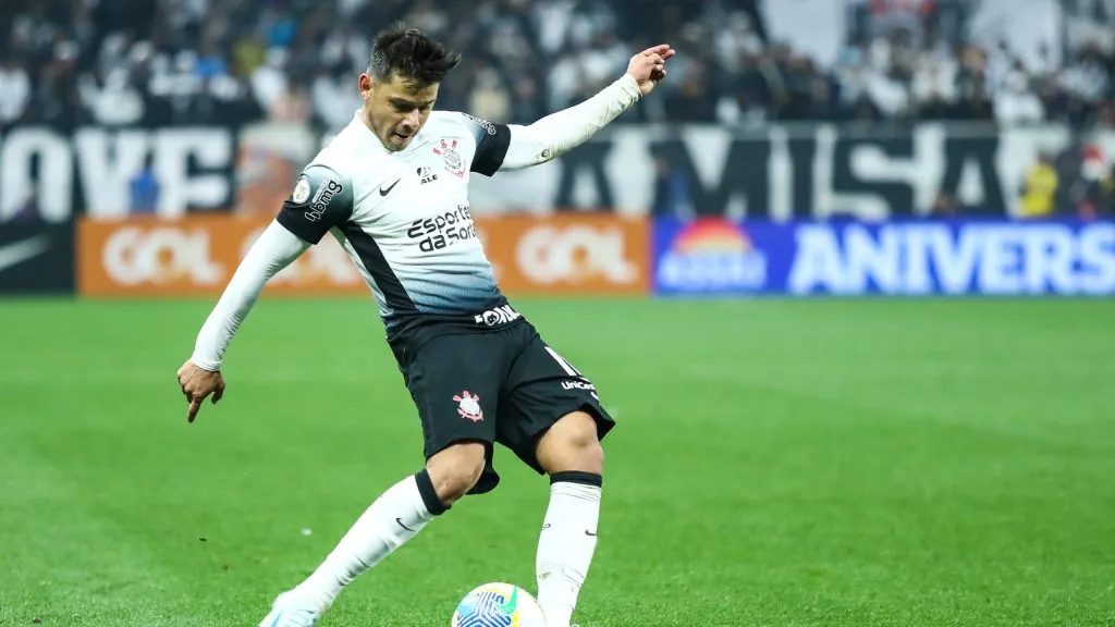 Romero pelo Corinthians em 2024. Foto: Marco Miatelo/AGIF