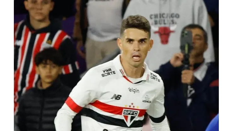 Oscar no São Paulo - Foto: Rubens Chiri / saopaulofc