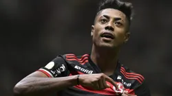 Bruno Henrique em ação pelo Flamengo - Foto: Pedro Vilela/Getty Images.