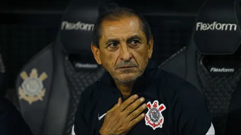 Ramón Díaz foi certeiro na escalação do elenco para garantir a vitória na estreia - Foto: Marco Miatelo/AGIF