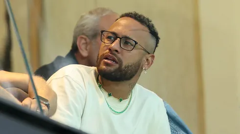 Neymar quebrou o silêncio após declaração de Jorge Jesus sobre o futuro - Foto: Yasser Bakhsh/Getty Images