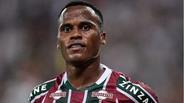 Arias pode deixar o Fluminense em 2025. Foto: Thiago Ribeiro/AGIF