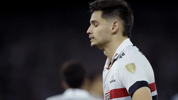 Bobadilla jogador do Sao Paulo lamenta durante partida contra o Botafogo no estadio Engenhao pelo campeonato Copa Libertadores 2024. Foto: Alexandre Loureiro/AGIF