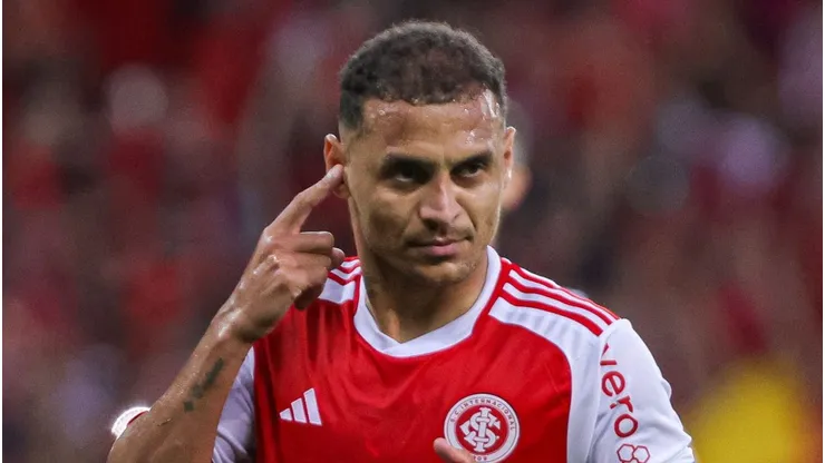 Alan Patrick não deve sair do Internacional