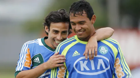 Valdivia e Vinícius foram os autores do gol do Palmeiras (Piervi Fonseca/AGIF)