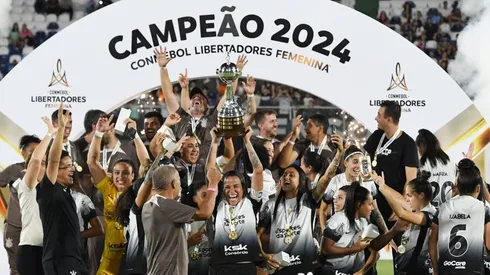 Corinthians campeão da Copa Libertadores Feminina 2024. Foto: Christian Alvarenga/Getty Images