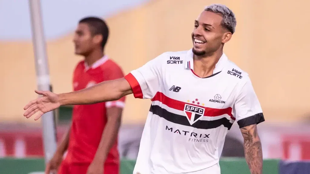 Matheus Alves no São Paulo - Foto: Guilherme Veiga / São Paulo FC