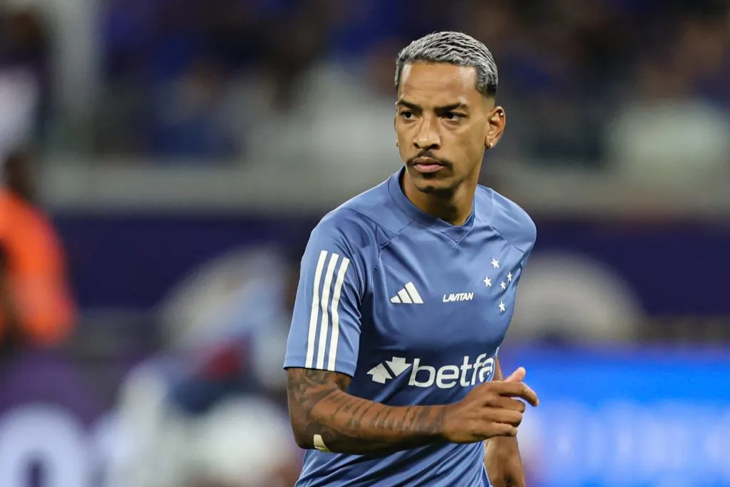 Matheus Pereira segue como alternativa no Alviverde. Foto: Gilson Lobo/AGIF