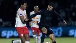 Pedro Raul é ovacionado por companheiros - Foto: Rodrigo Coca/Agência Corinthians