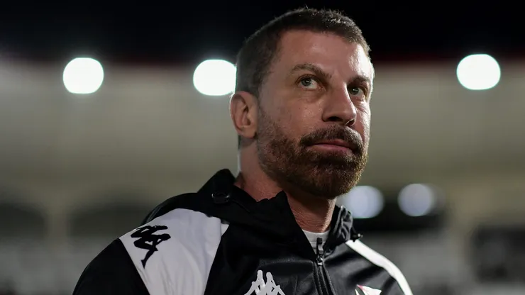 RJ - RIO DE JANEIRO - 03/08/2024 - BRASILEIRO A 2024, VASCO X BRAGANTINO - Pedrinho presidente do Vasco durante partida contra o Bragantino no estadio Sao Januario pelo campeonato Brasileiro A 2024. Foto: Thiago Ribeiro/AGIF