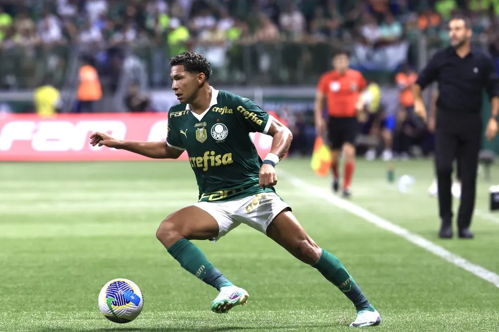 Rony em jogo pelo Palmeiras. Foto: Marcello Zambrana/AGIF