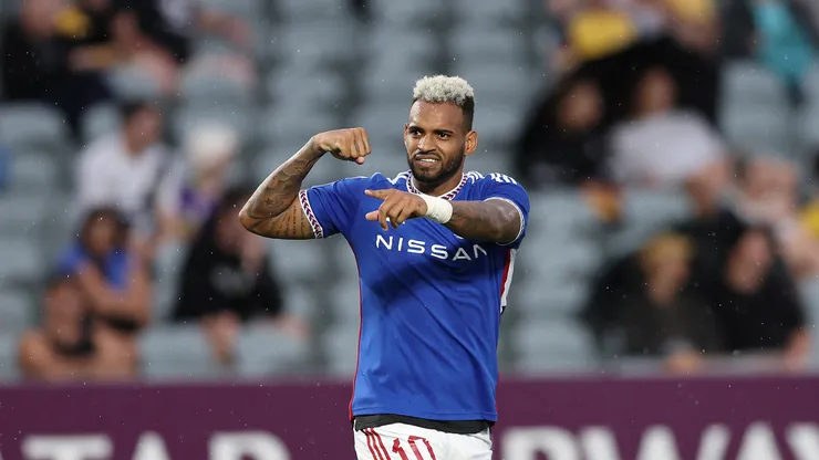 Anderson Lopes, alvo do Botafogo, jogando no Japão. Foto: Matt King/Getty Images