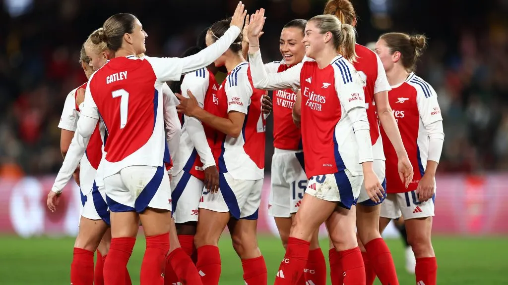 Arsenal feminino empatou no ranking com o Barcelona