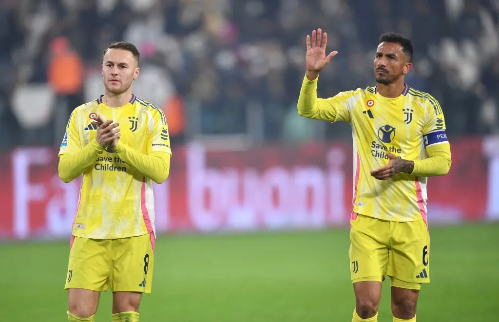 Danilo em partida pela Juventus. Photo by Valerio Pennicino/Getty Images