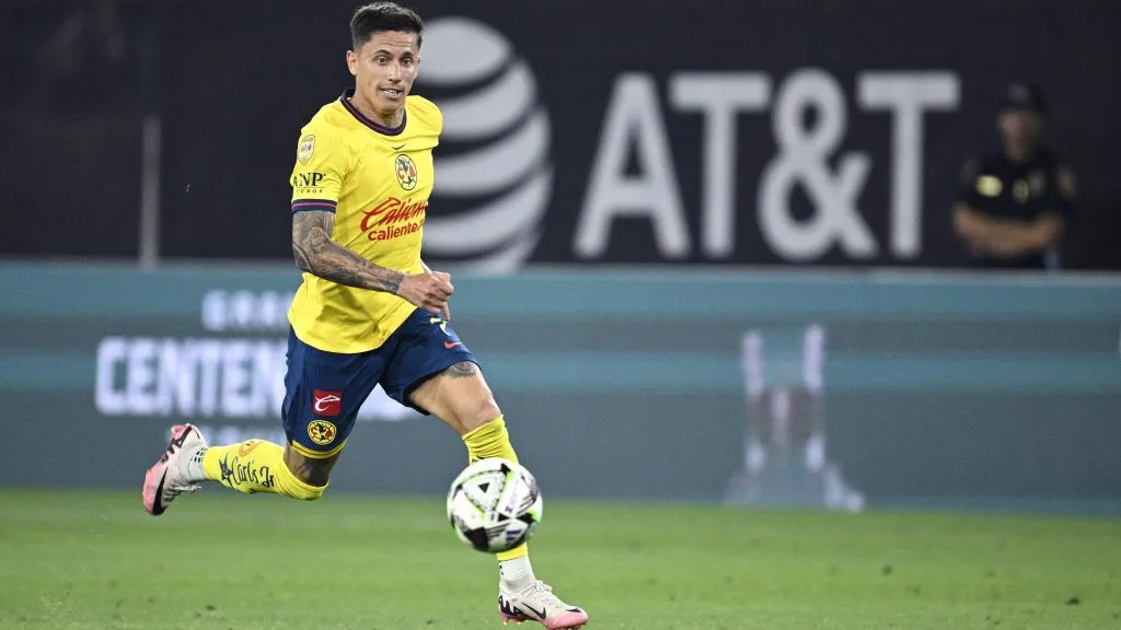 Brian Rodríguez pelo América-MEX