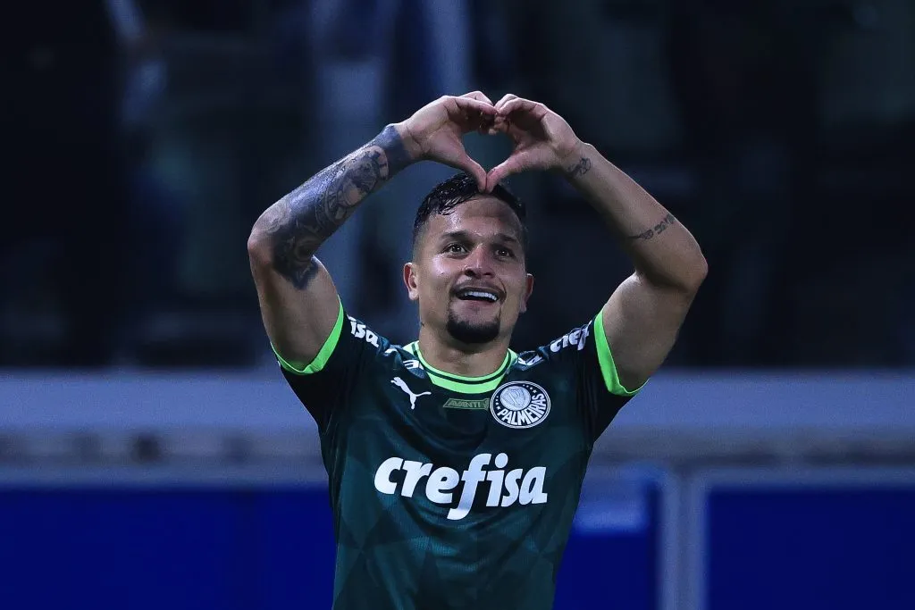 Artur comemora gol pelo Palmeiras. Foto: Ettore Chiereguini/AGIF