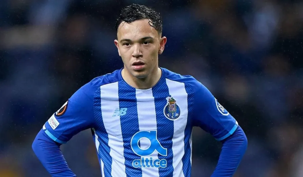 Pepê pelo Grêmio. Porto/Divulgação