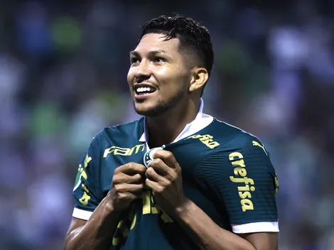 Fluminense acerta contratação do atacante Rony