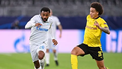 Wendel durante partida. Foto: Lukas Schulze/Getty Images