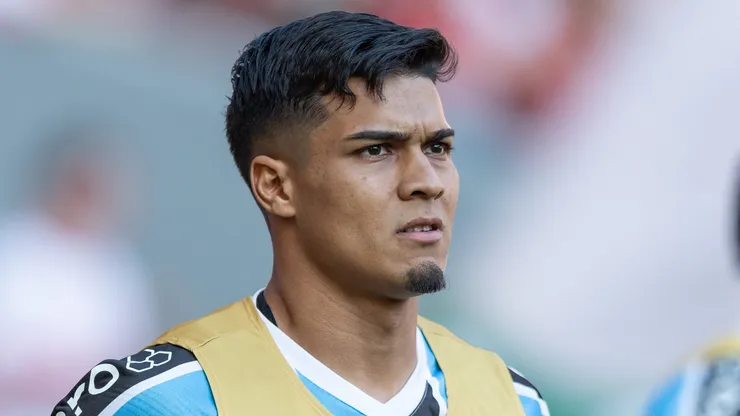 Mathias Arezo pelo Grêmio. Foto: Liamara Polli/AGIF