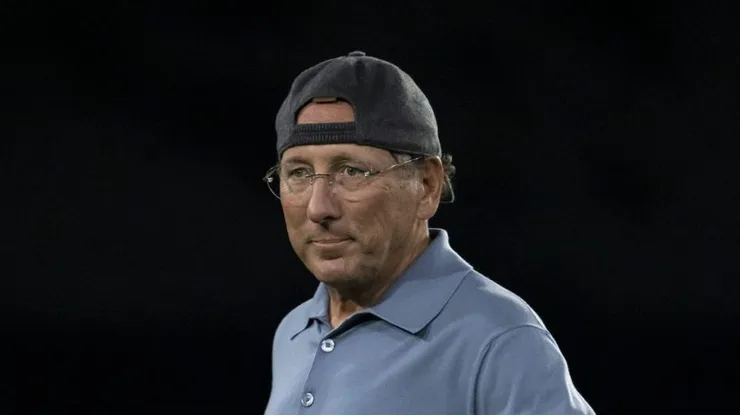 John Textor contratará novo técnico do Botafogo