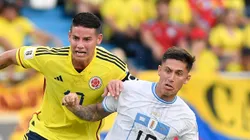 Uruguaio e colombiano disputando a bola
